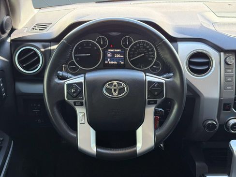 Used 2017 Toyota Tundra Platinum AWD/4WD image 10