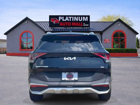 Used 2023 Kia Sportage EX AWD/4WD image 6