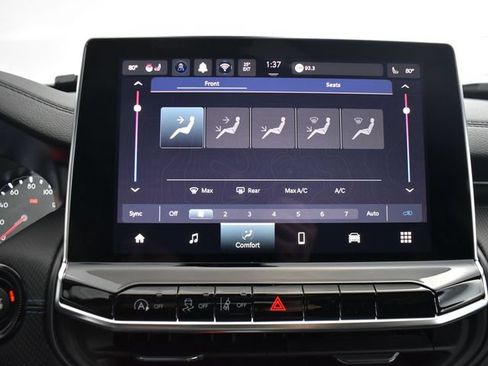 New 2026 Jeep Compass Latitude w/ Sun and Sound Group AWD/4WD image 23
