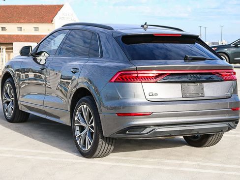 Used 2022 Audi Q8 Premium w/ Convenience Package image 9