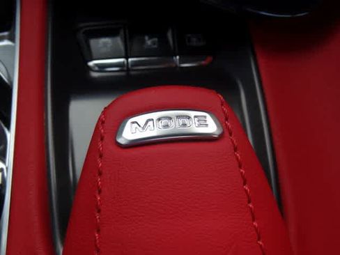 Used 2024 Chevrolet Corvette Stingray Preferred Conv w/ Stealth Interior Trim Package RWD image 31