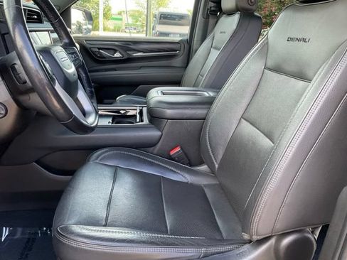 Used 2021 GMC Yukon XL Denali AWD/4WD image 5