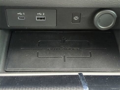 New 2025 Mitsubishi Outlander SEL Black Edition image 28