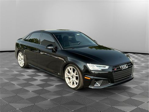 Used 2019 Audi S4 Premium Plus w/ Premium Plus Package AWD/4WD image 7
