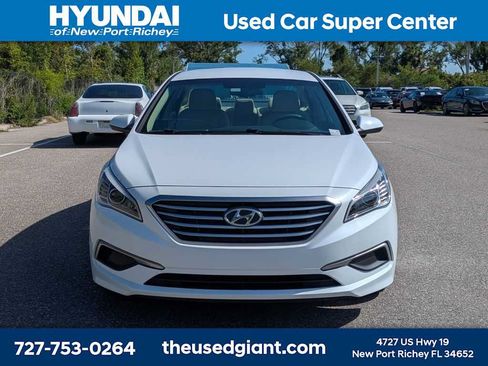 Used 2017 Hyundai Sonata SE FWD image 8