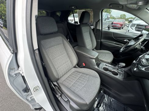 Certified 2022 Chevrolet Equinox LT AWD/4WD image 24