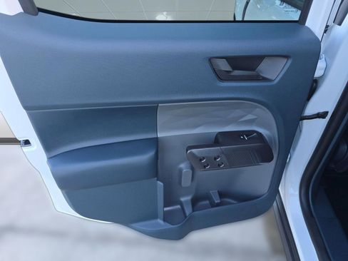 New 2025 Ford Maverick XLT w/ Black Appearance Package image 26