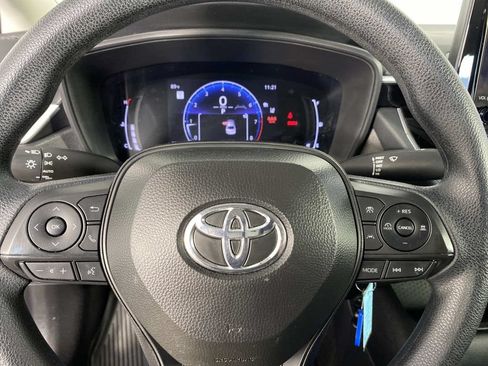 Used 2026 Toyota Corolla LE FWD image 14
