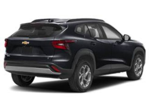 New 2026 Chevrolet Trax RS w/ Driver Confidence Package FWD image 2