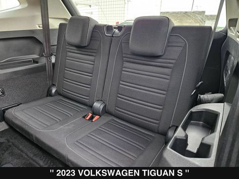 Used 2023 Volkswagen Tiguan S FWD image 18