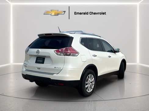Used 2016 Nissan Rogue SV AWD/4WD image 7