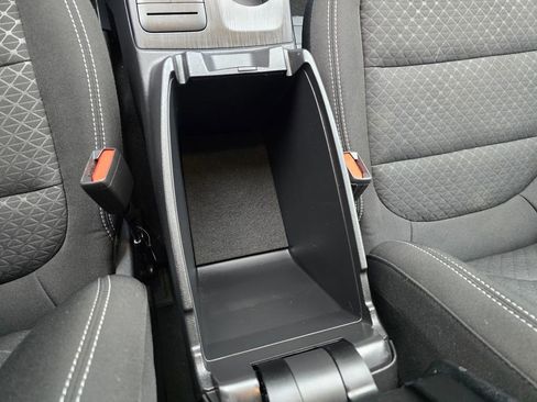 Used 2024 Ford Escape Active AWD/4WD image 28
