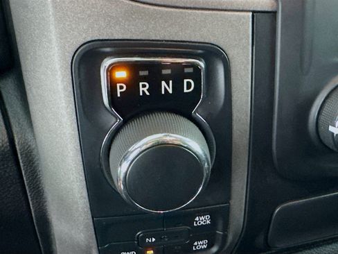 Used 2019 RAM 1500 Express w/ Express Value Package AWD/4WD image 18