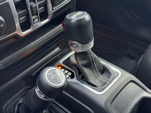 Used 2018 Jeep Wrangler Unlimited Sahara w/ Dual Top Group image 24