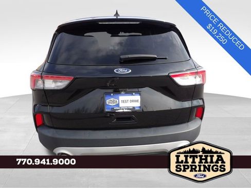 Certified 2022 Ford Escape SE image 6