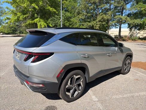 Used 2022 Hyundai Tucson Limited AWD/4WD image 5
