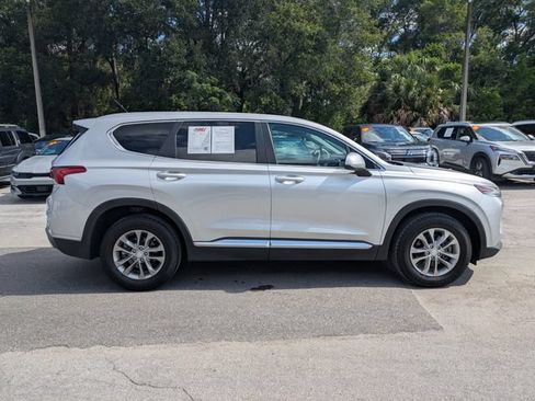 Used 2019 Hyundai Santa Fe SE FWD image 3