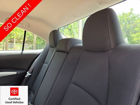 Used 2023 Toyota Corolla LE FWD image 21