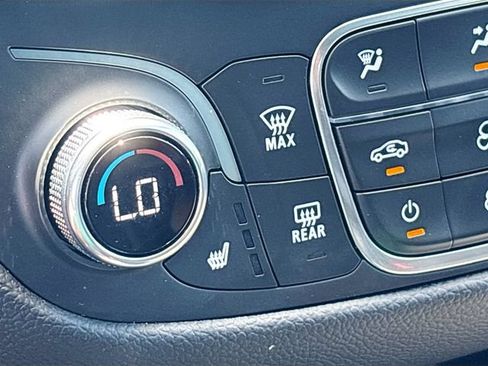 Used 2024 Chevrolet Equinox LT AWD/4WD image 20
