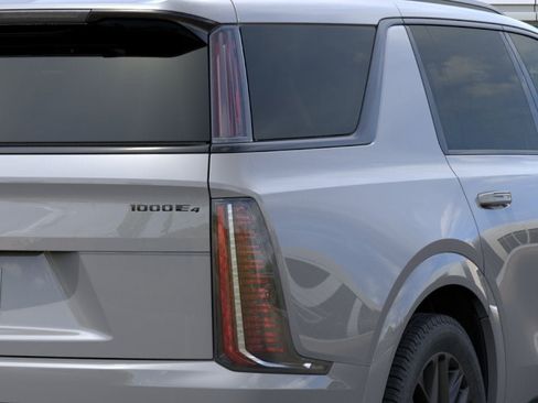 New 2026 Cadillac Escalade IQL Sport 1 w/ LPO, ONYX Package AWD/4WD image 11