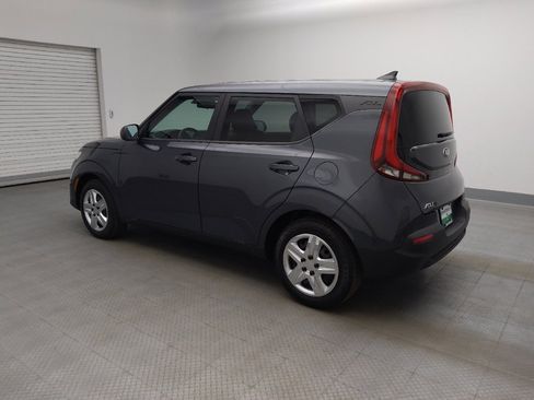 Used 2021 Kia Soul LX FWD image 3