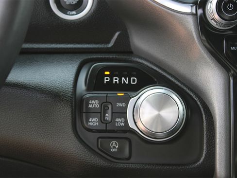 Used 2025 RAM 1500 Laramie image 11