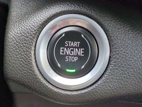 Used 2023 Buick Envision Essence FWD image 27