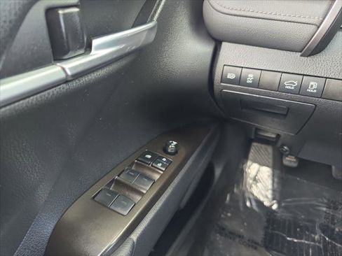 Certified 2023 Toyota Camry LE image 22