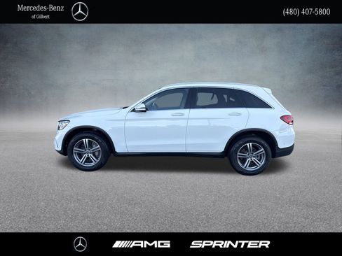 Used 2022 Mercedes-Benz GLC 300 GLC 300 image 2