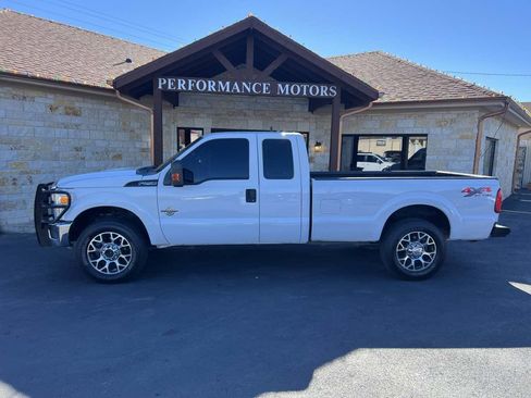 Used 2015 Ford F250 XL w/ XL Appearance Package image 2