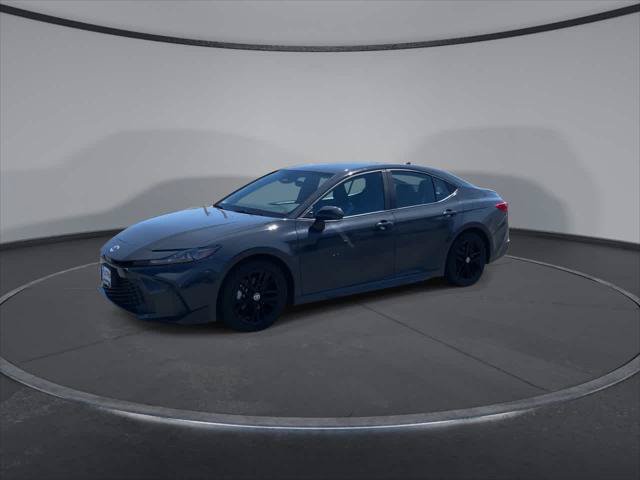 Certified 2025 Toyota Camry SE FWD image 5