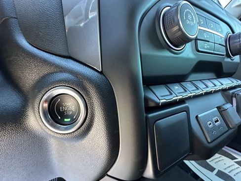 New 2026 Chevrolet Silverado 1500 Custom Trail Boss w/ Dark Appearance Package image 29