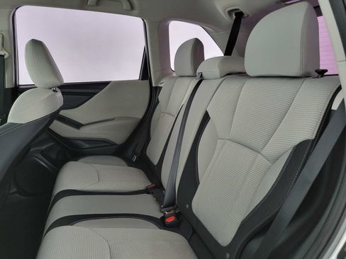 Used 2022 Subaru Forester AWD/4WD image 17