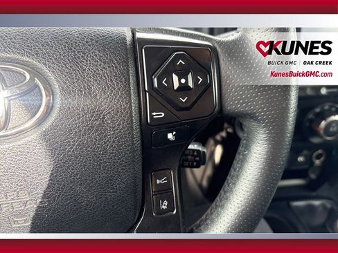 Used 2022 Toyota 4Runner TRD Off-Road Premium image 17