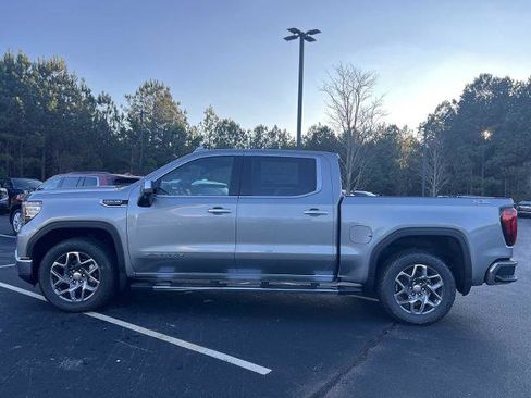 New 2026 GMC Sierra 1500 SLT w/ SLT Premium Plus Package image 22