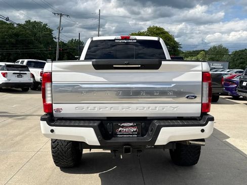 Used 2019 Ford F350 Platinum w/ Platinum Ultimate Package AWD/4WD image 17