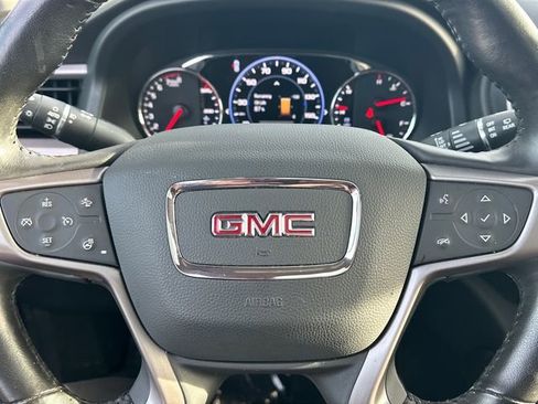 Used 2022 GMC Acadia AT4 w/ Technology Package image 20