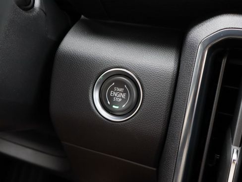 New 2026 GMC Acadia AT4 w/ Luxury Package AWD/4WD image 17