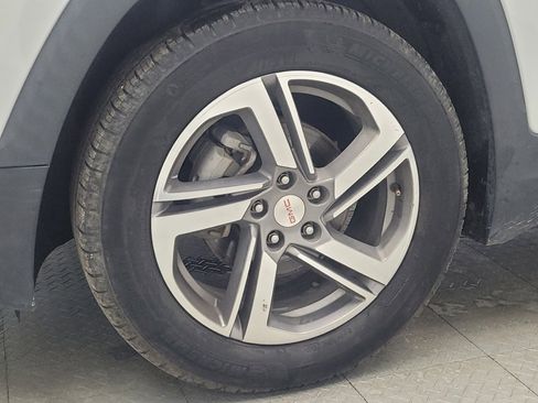 Used 2021 GMC Terrain SLT image 31