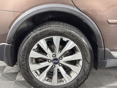 Used 2019 Subaru Outback 3.6R Touring w/ Protection Package #1 AWD/4WD image 18
