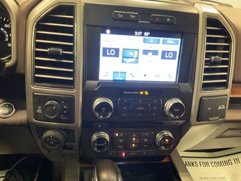 Used 2018 Ford F150 King Ranch w/ Equipment Group 601A Luxury AWD/4WD image 18