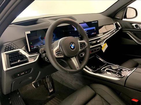 New 2026 BMW X5 xDrive40i w/ M Sport Package image 4