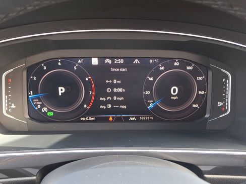 Certified 2024 Volkswagen Tiguan SEL R-Line AWD/4WD image 23
