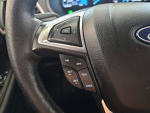 Used 2023 Ford Edge SEL AWD/4WD image 17