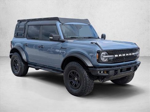 Certified 2024 Ford Bronco Wildtrak AWD/4WD image 3