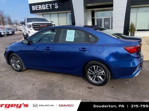 Used 2024 Kia Forte LXS image 8