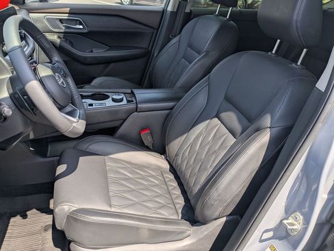 Used 2023 Nissan Rogue Platinum w/ Platinum Premium Package image 19