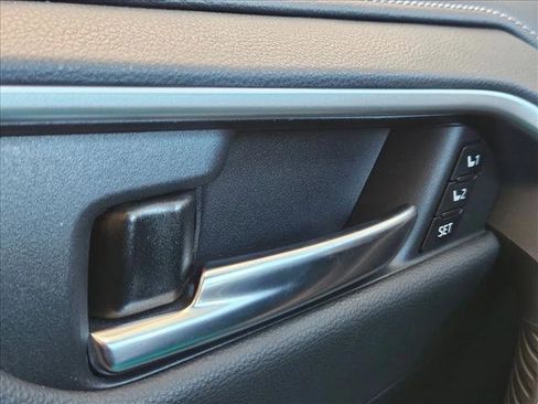 Used 2024 Toyota RAV4 Limited image 17