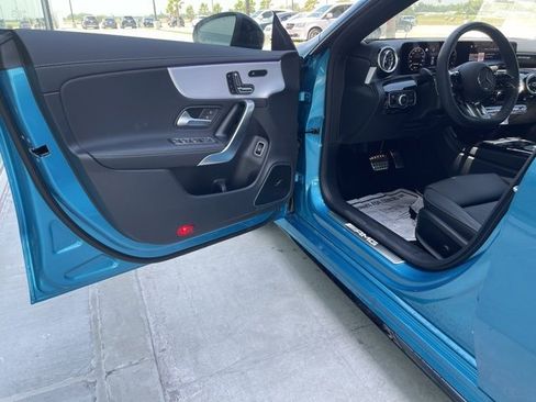 New 2025 Mercedes-Benz CLA 35 AMG 4MATIC image 14