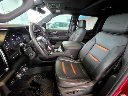 Used 2023 GMC Sierra 1500 AT4 w/ Technology Package AWD/4WD image 26
